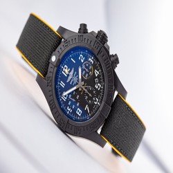 Breitling Avenger Hurricane Mens watch Unisex Automatic XB0180E4 BF31 284S