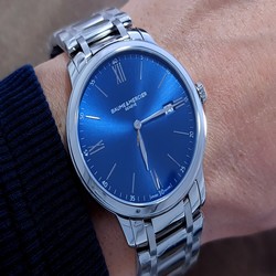 Baume & Mercier Classima Mens watch Unisex Quartz Steel M0A10382