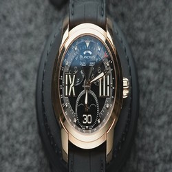 Blancpain L-Evolution Mens watch Unisex Automatic Rose gold 8866-3630-53b