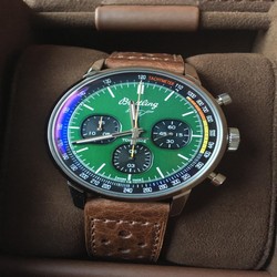 Breitling Top Time Mens watch Unisex Automatic Steel A253101A1L1X1